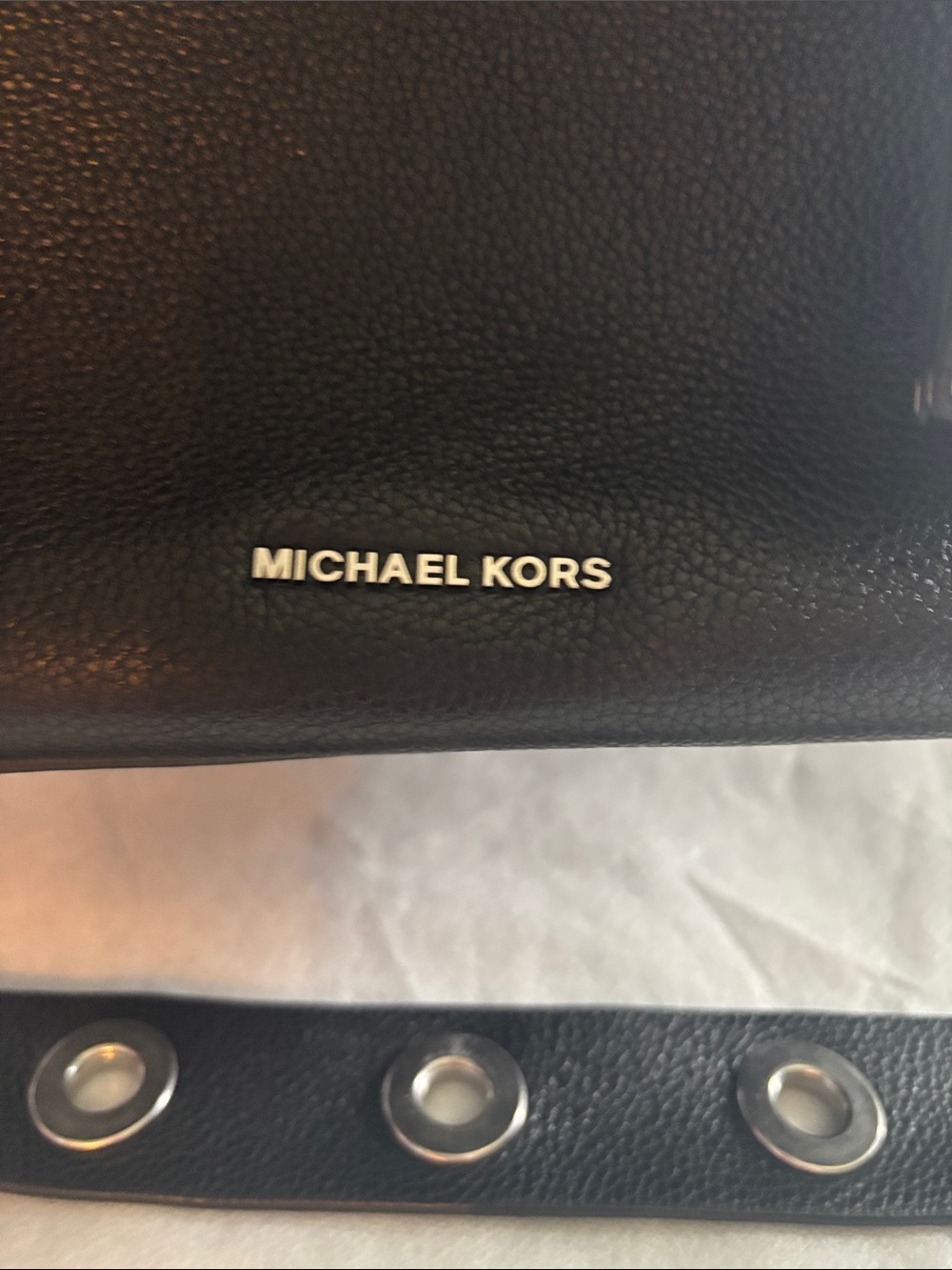 Michael Kors large rare Brooklyn Black Leather Tote with Tassel and Stud Accents - Picture 3 of 17